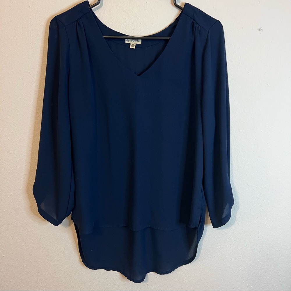Lily White navy blouse